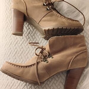Audrey Brooke Lace Up Tan Boots